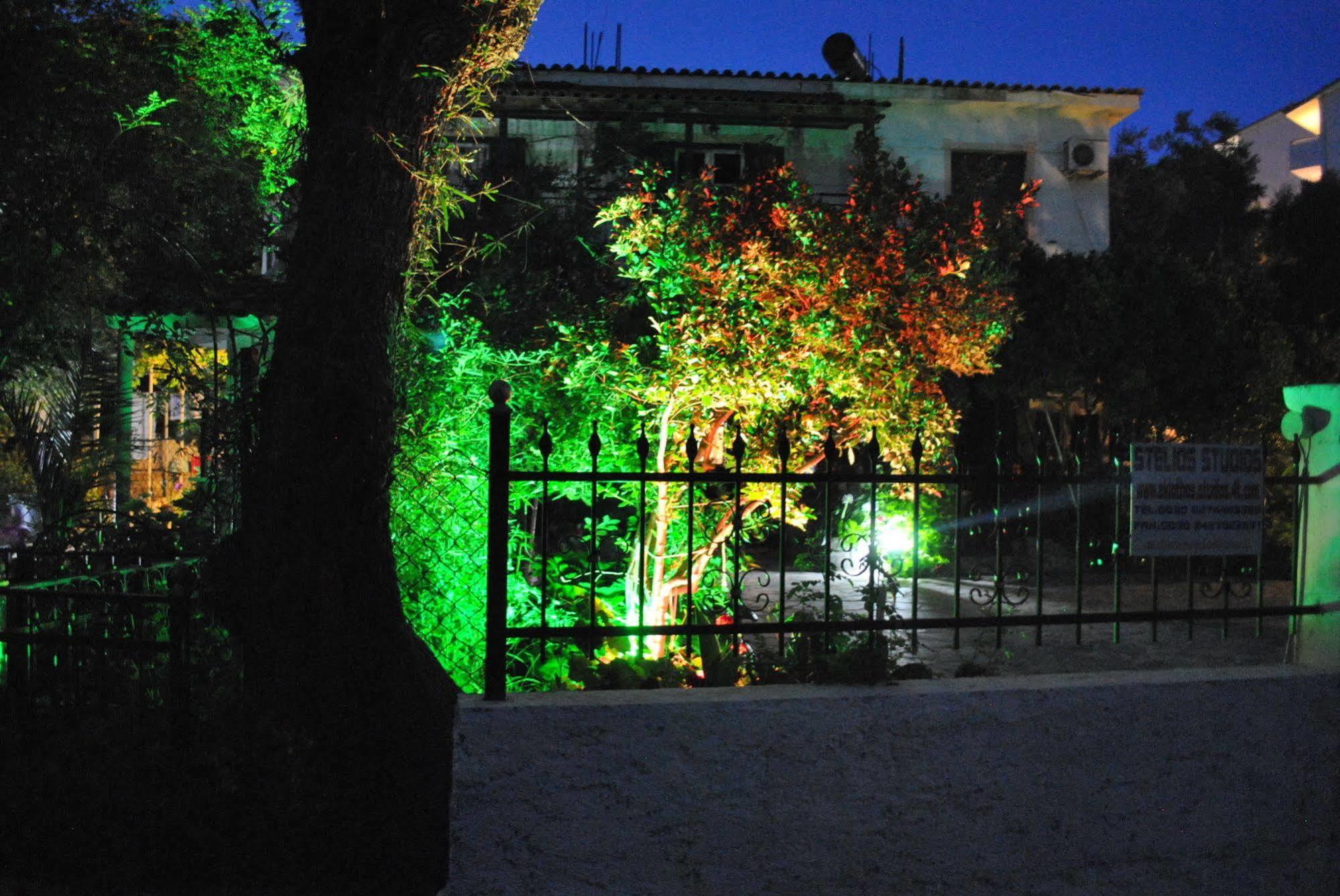 Stelios Studios Megali Ammos (Skiathos) Exterior foto