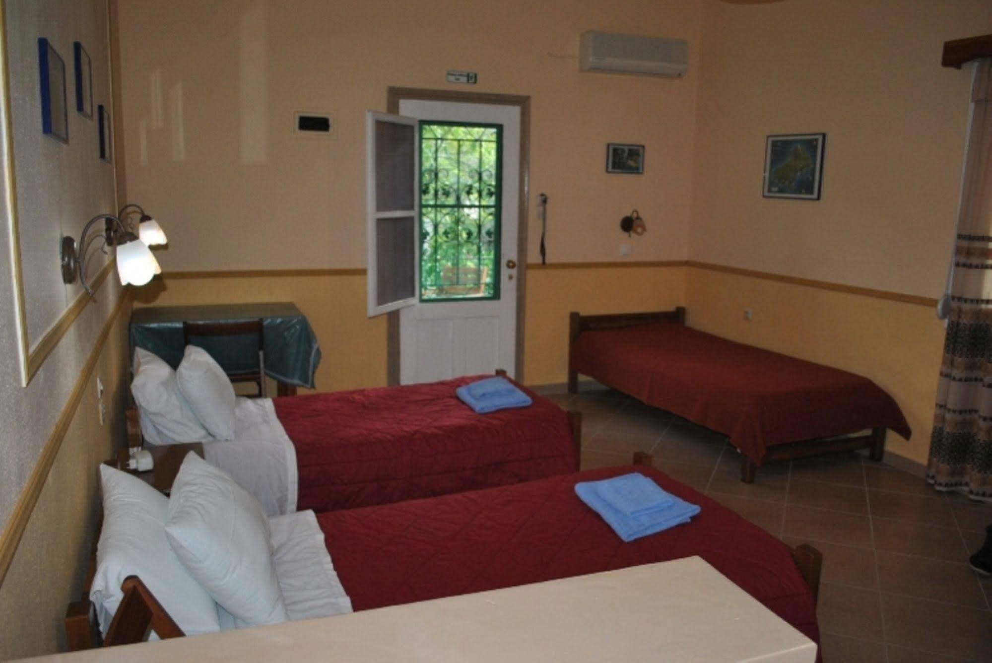 Stelios Studios Megali Ammos (Skiathos) Exterior foto